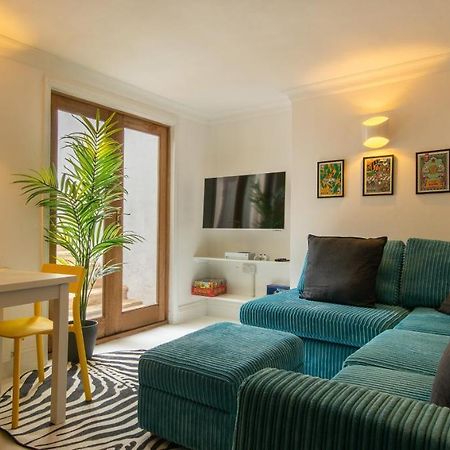 -Newly Refurbished- Stylish Apartment 5 Minutes From Station W Garden Brighton Kültér fotó