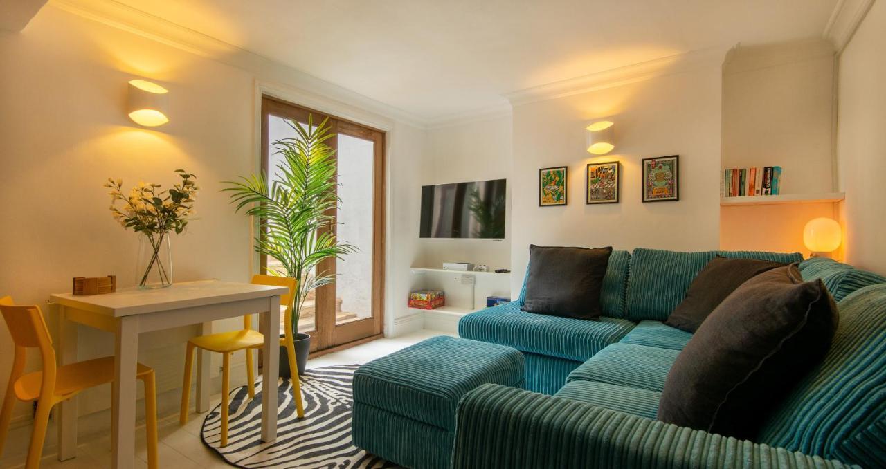 -Newly Refurbished- Stylish Apartment 5 Minutes From Station W Garden Brighton Kültér fotó